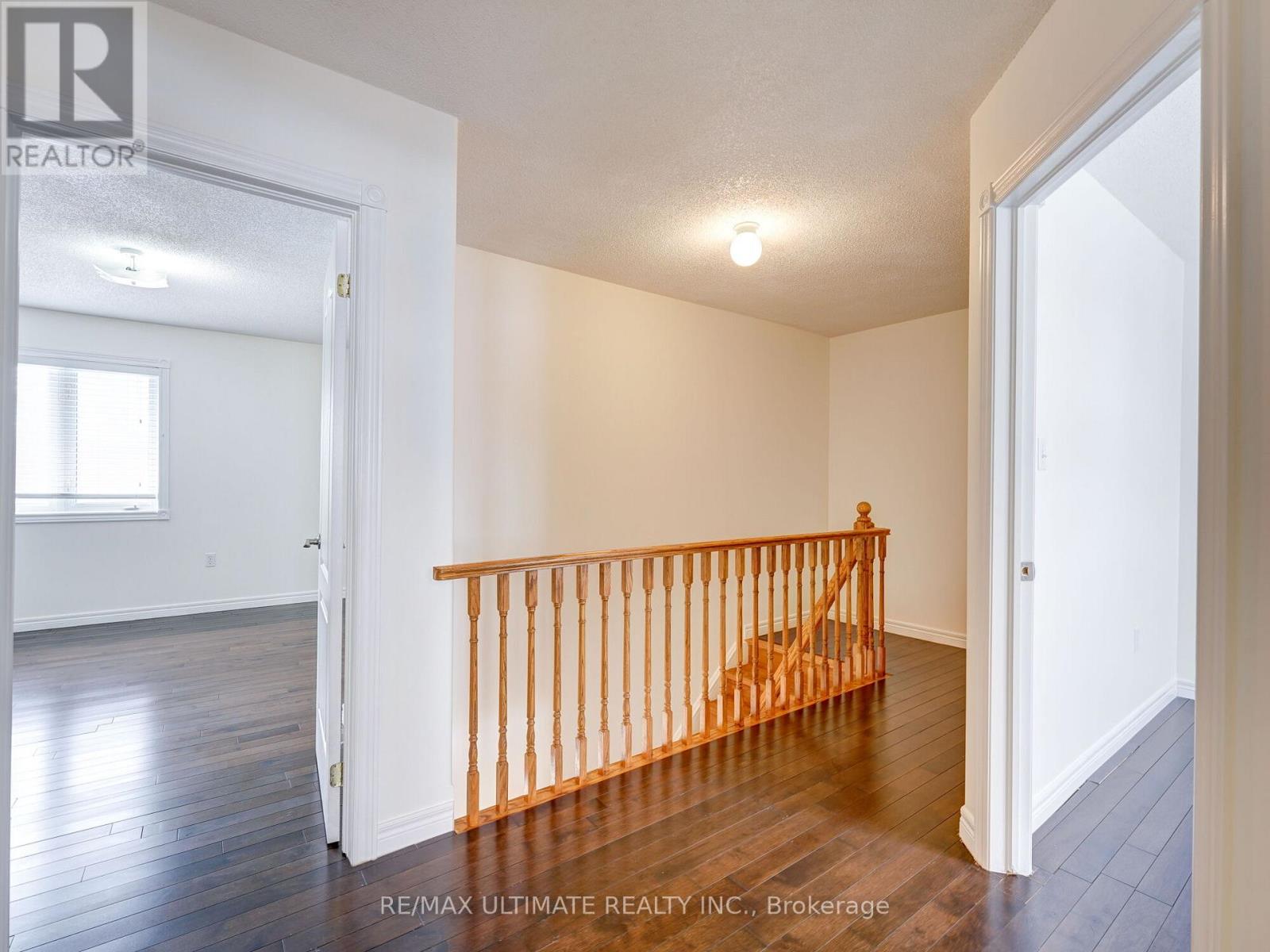 22 Wrendale Crescent, Georgina, Ontario  L4P 4C4 - Photo 12 - N12681244