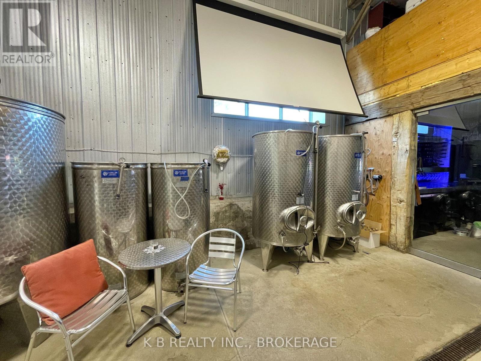 9261 33 Highway, Greater Napanee, Ontario  K0H 1G0 - Photo 12 - X12639898