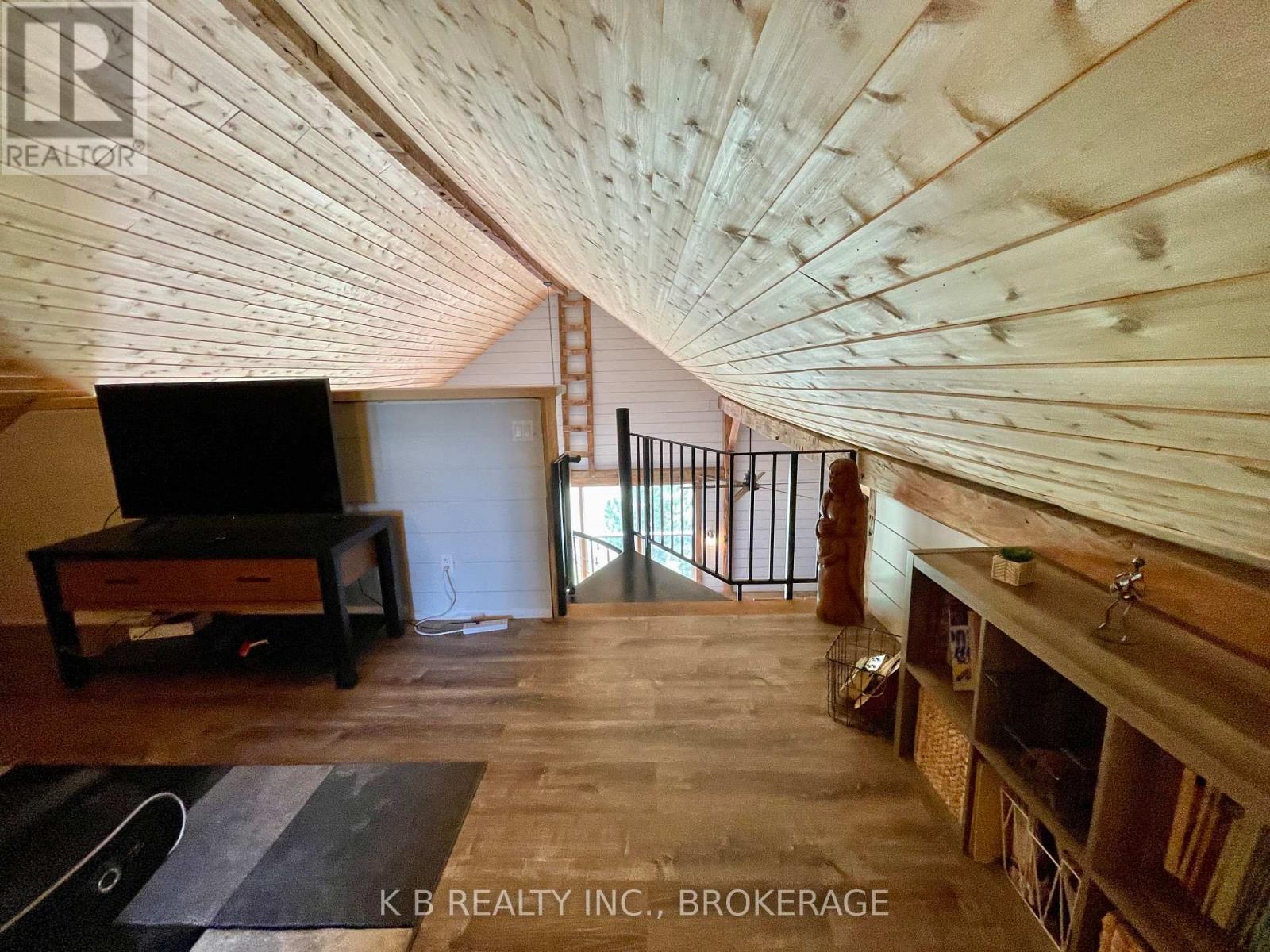 9261 33 Highway, Greater Napanee, Ontario  K0H 1G0 - Photo 42 - X12639898