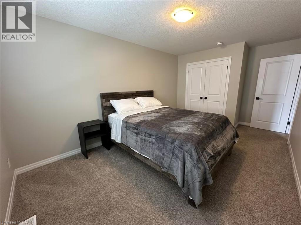 155 Otterbein Road, Kitchener, Ontario  N2A 0A8 - Photo 21 - 40797271