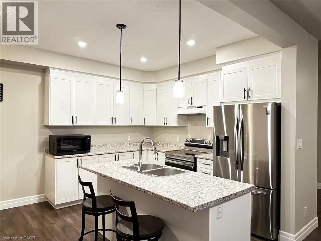 155 Otterbein Road, Kitchener, Ontario  N2A 0A8 - Photo 3 - 40797271