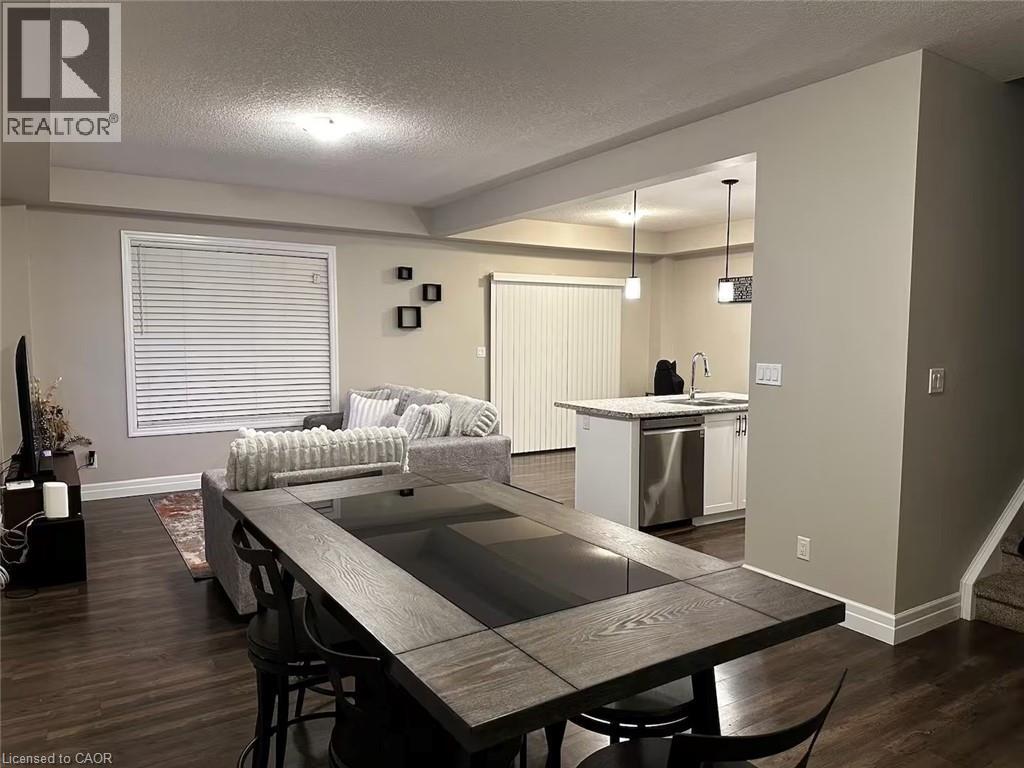 155 Otterbein Road, Kitchener, Ontario  N2A 0A8 - Photo 5 - 40797271