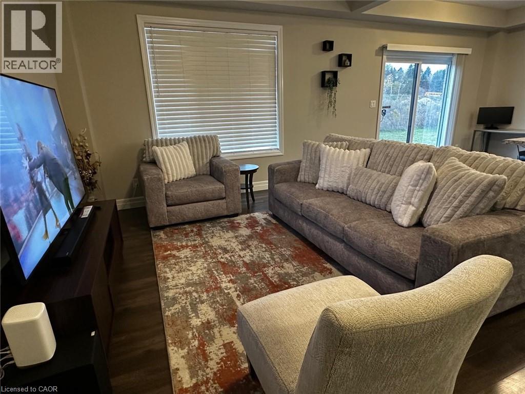 155 Otterbein Road, Kitchener, Ontario  N2A 0A8 - Photo 9 - 40797271