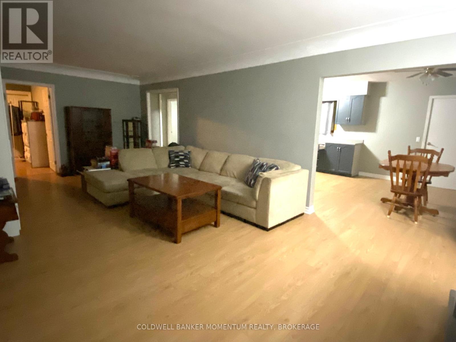 110 Clarke Street, Port Colborne (Killaly East), Ontario  L3K 2G3 - Photo 8 - X12556378