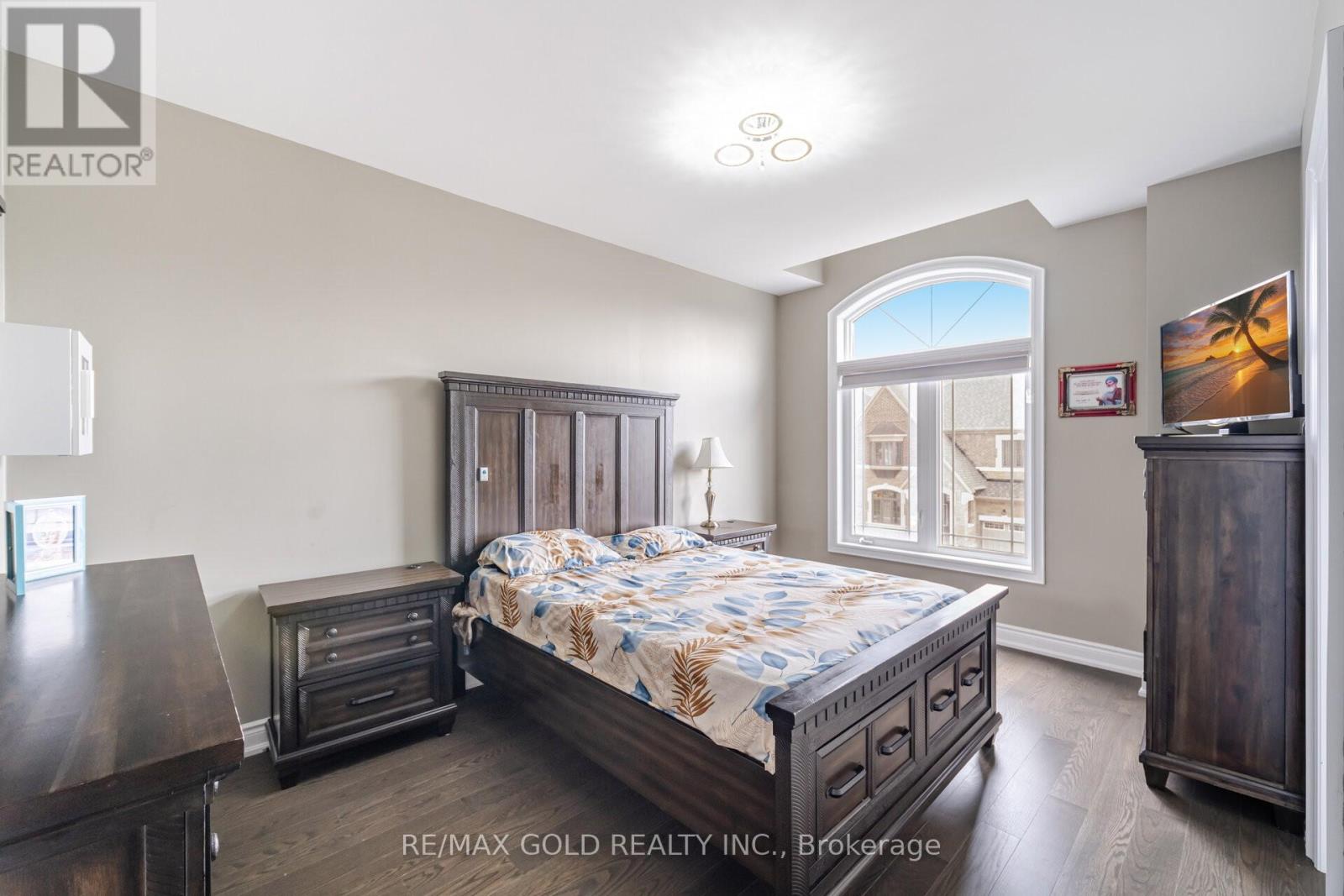 85 James Walker Avenue, Caledon, Ontario  L7C 4N1 - Photo 19 - W12681054