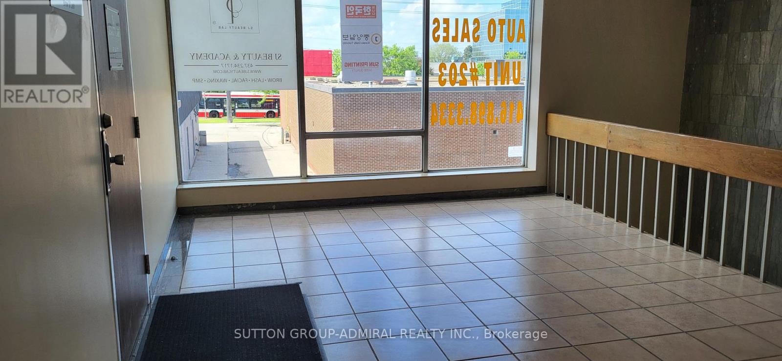 201 - 1001 Finch Avenue W, Toronto, Ontario  M3J 2C7 - Photo 20 - W12681092