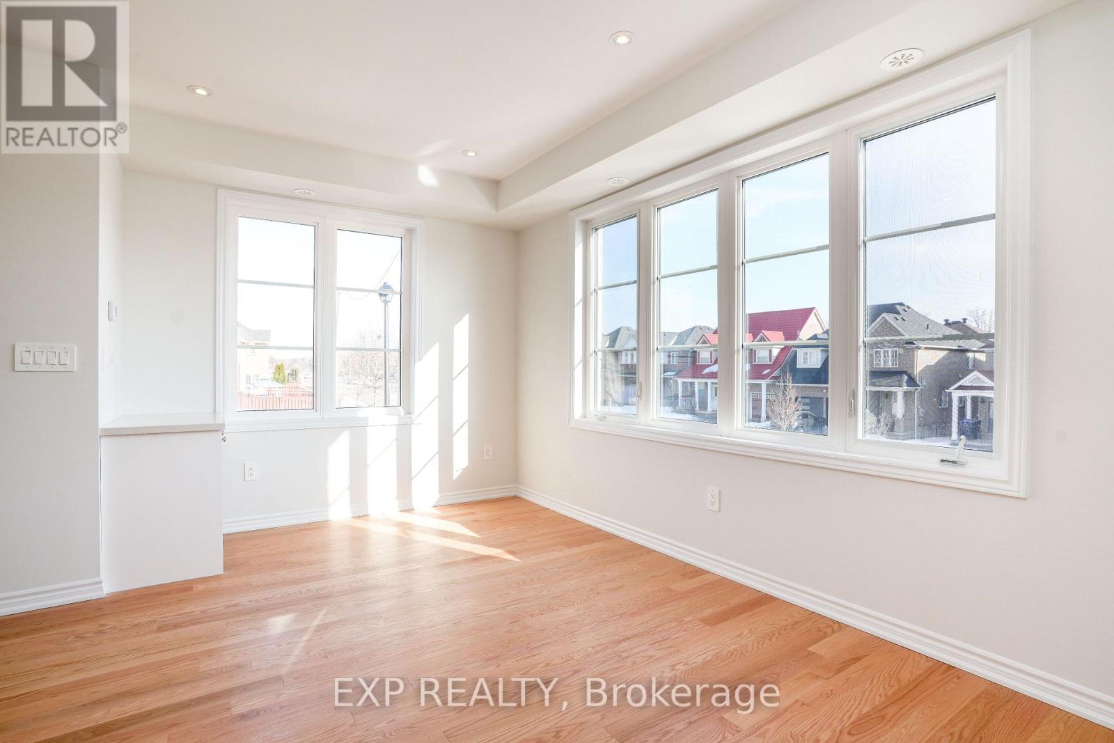 1260 National Valley Drive, Mississauga, Ontario  L5V 0E9 - Photo 14 - W12681094