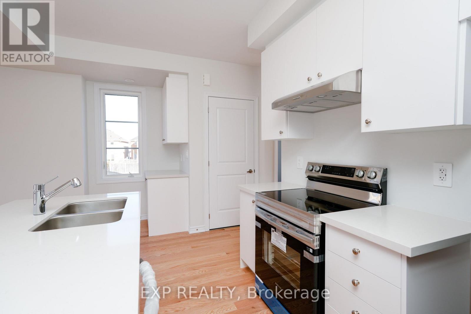 1260 National Valley Drive, Mississauga, Ontario  L5V 0E9 - Photo 26 - W12681094