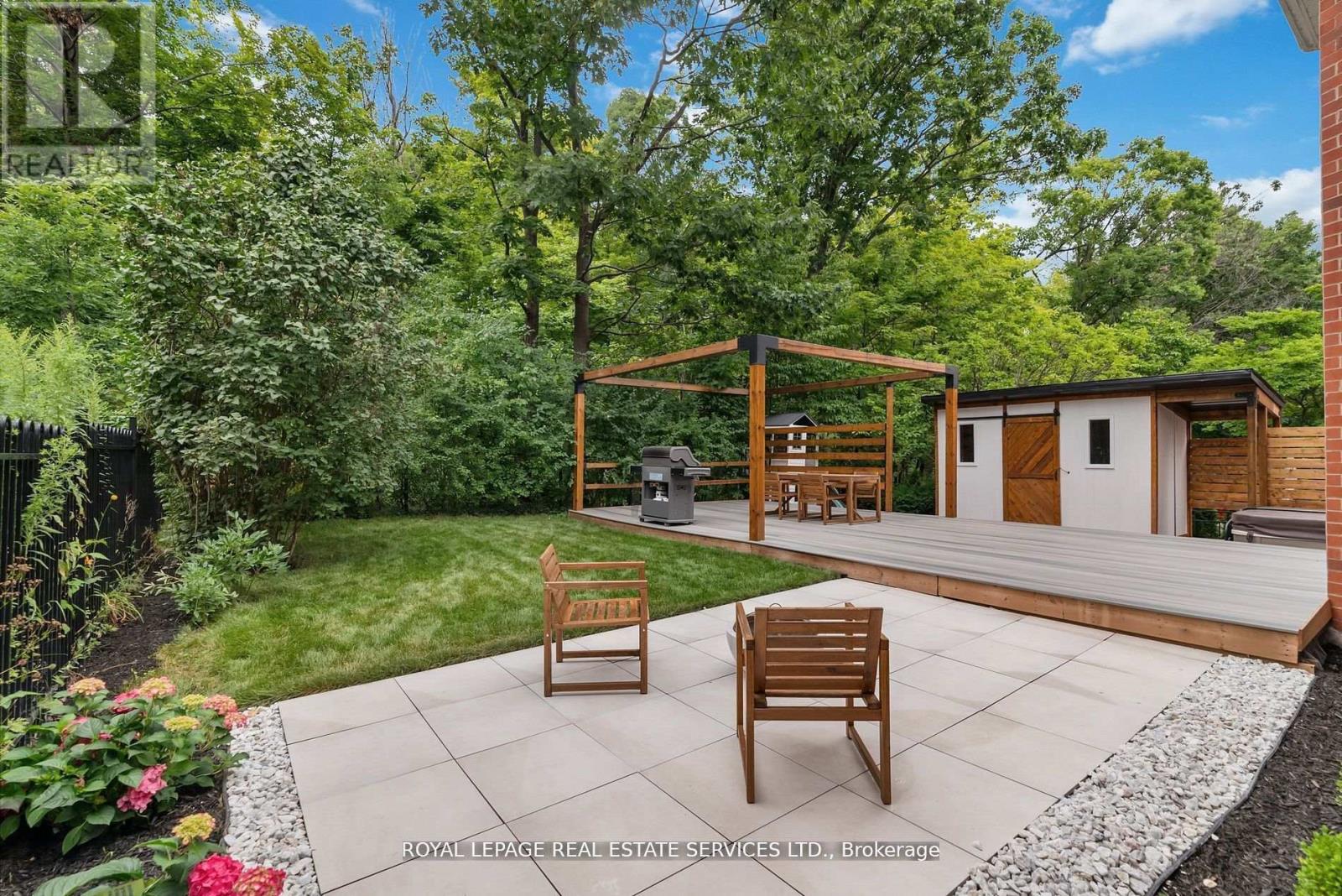 1657 Glenvista Drive, Oakville, Ontario  L6H 6K6 - Photo 34 - W12681104