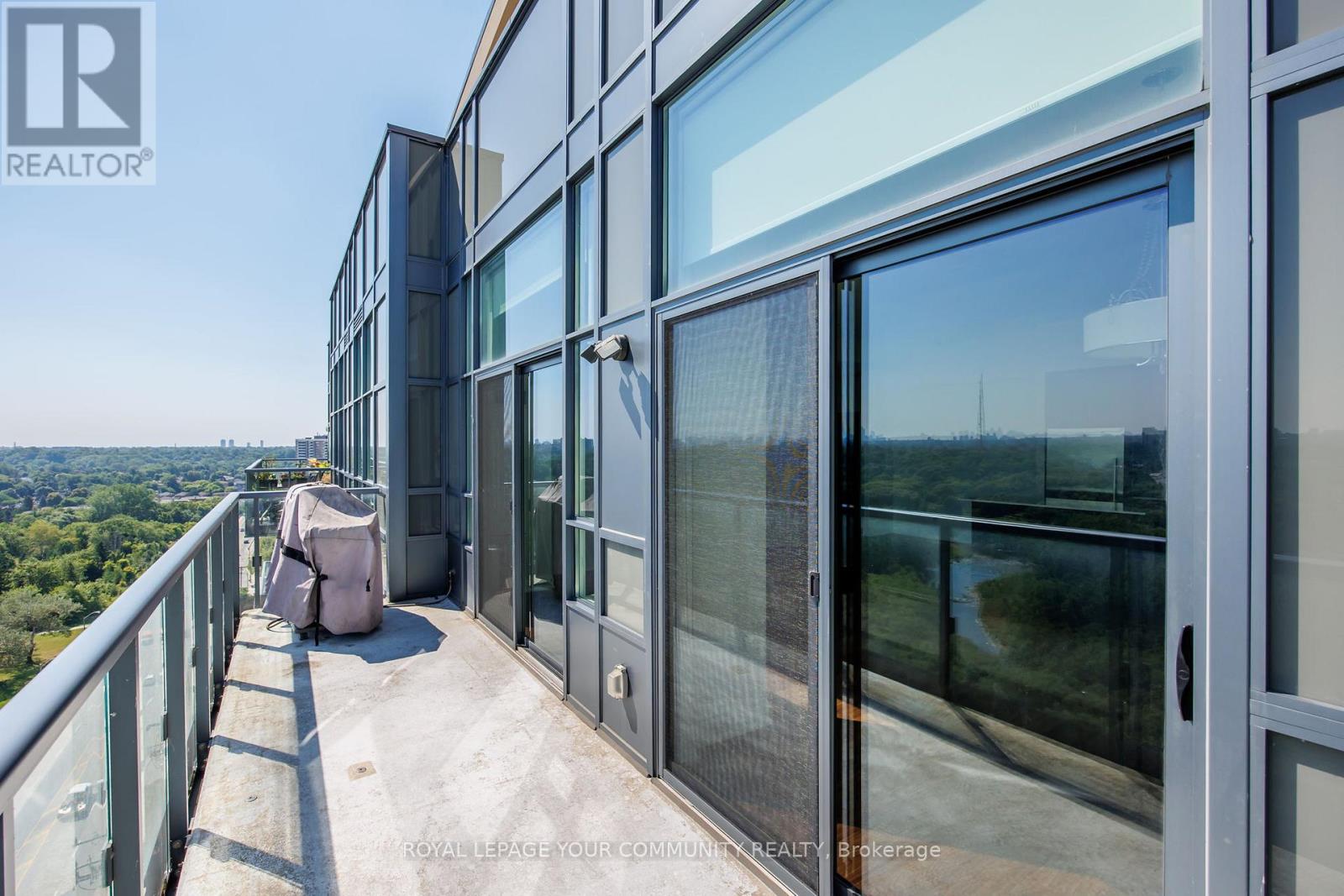 1205 - 35 Fontenay Court, Toronto, Ontario  M9A 0E2 - Photo 26 - W12681162