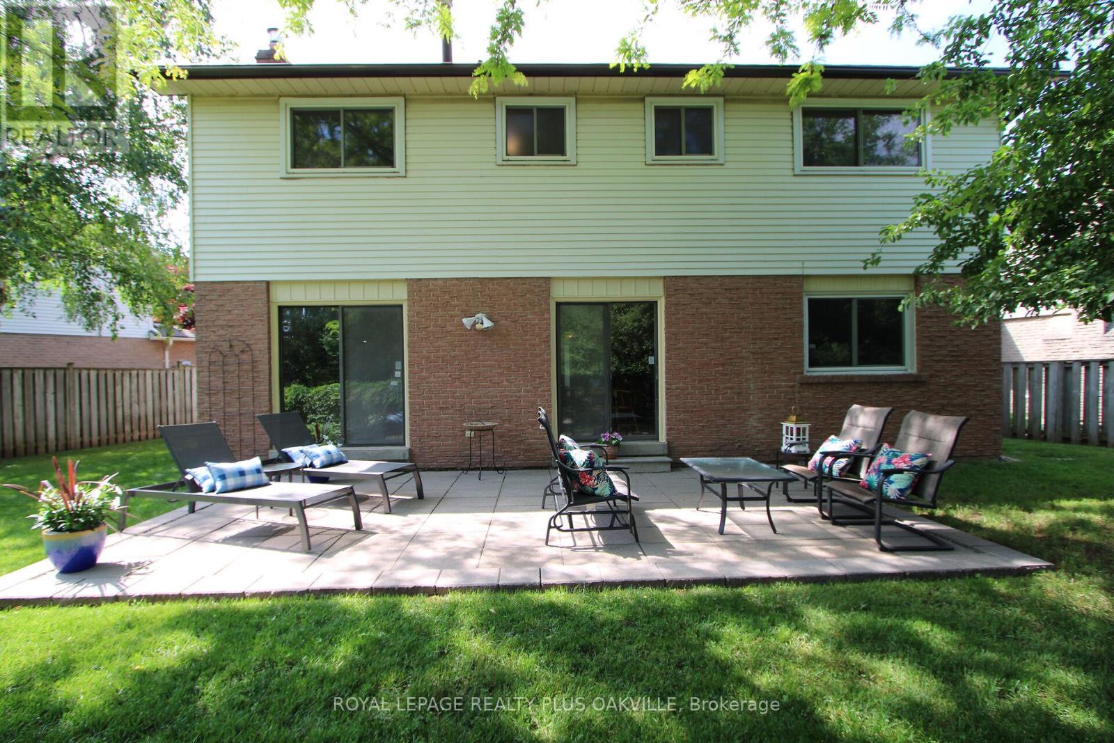 1303 Henley Place, Oakville, Ontario  L6H 2W1 - Photo 36 - W12681176