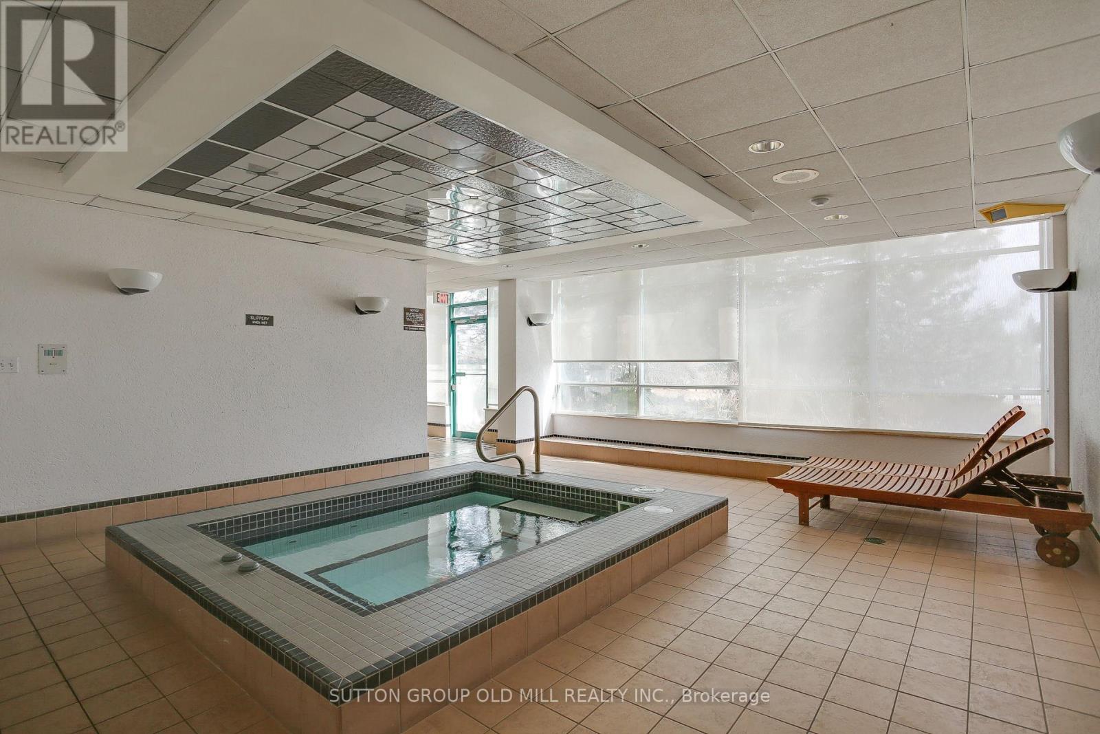 1505 - 550 Webb Drive, Mississauga, Ontario  L5B 3Y4 - Photo 41 - W12681184