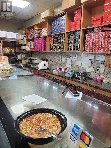 2345 Trafalgar Road, Oakville, Ontario  L6H 6N9 - Photo 5 - W12681208