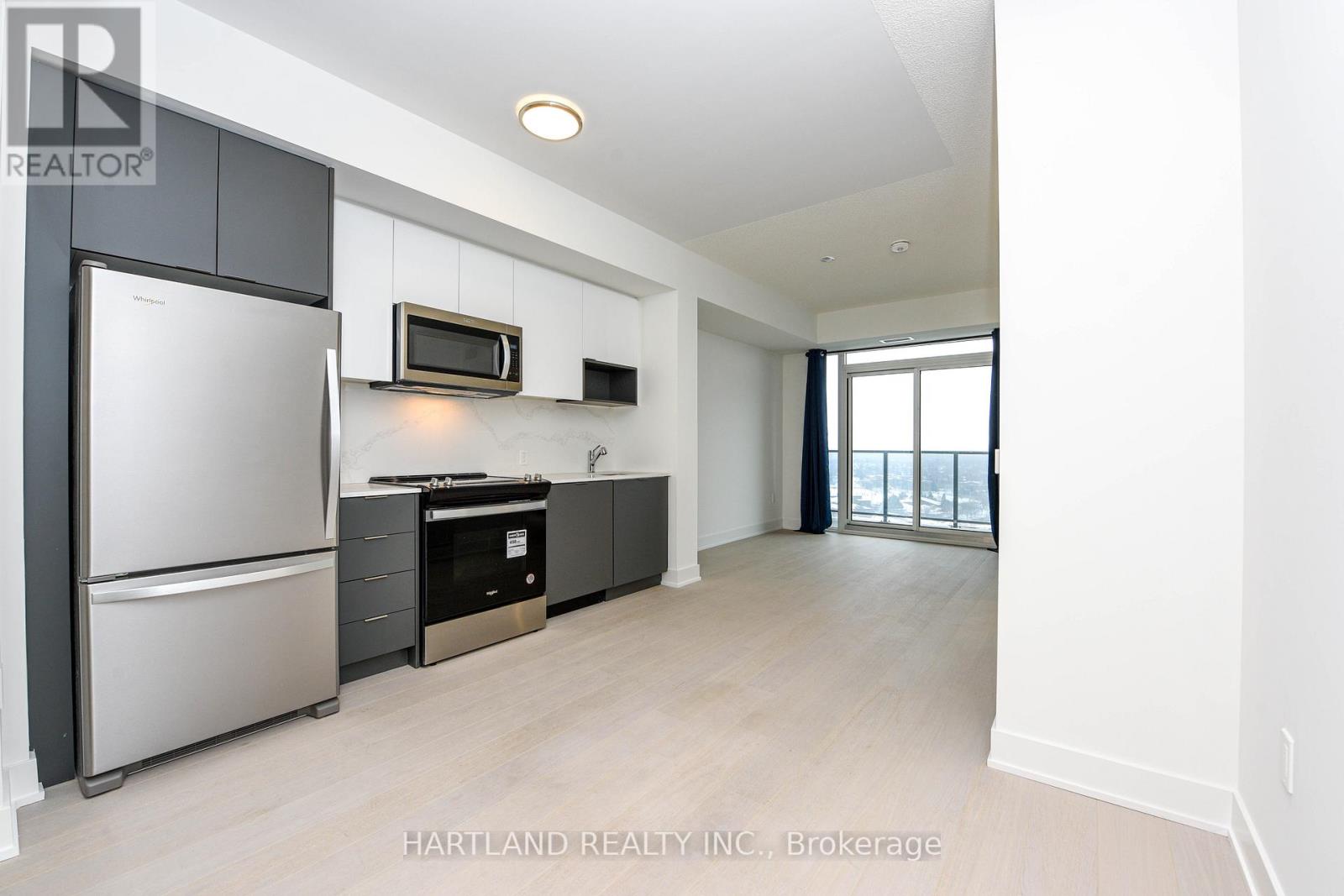 1401 - 204 Burnhamthorpe Road E, Mississauga, Ontario  L5A 0B3 - Photo 30 - W12681214