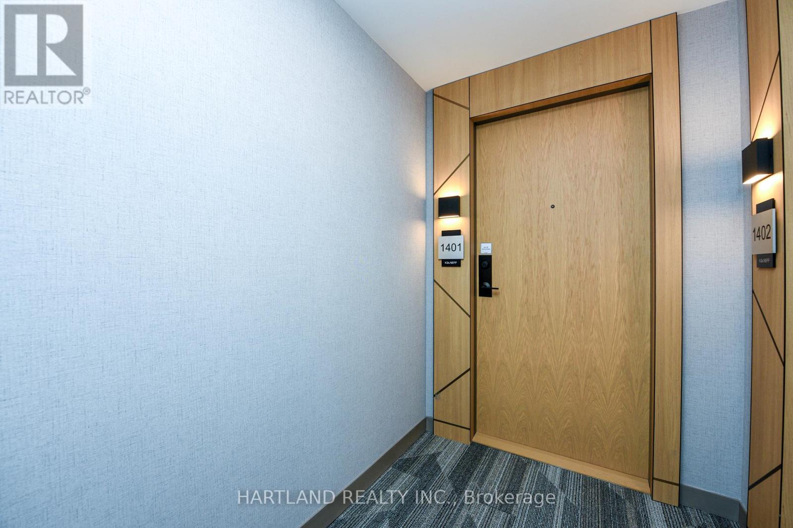 1401 - 204 Burnhamthorpe Road E, Mississauga, Ontario  L5A 0B3 - Photo 36 - W12681214