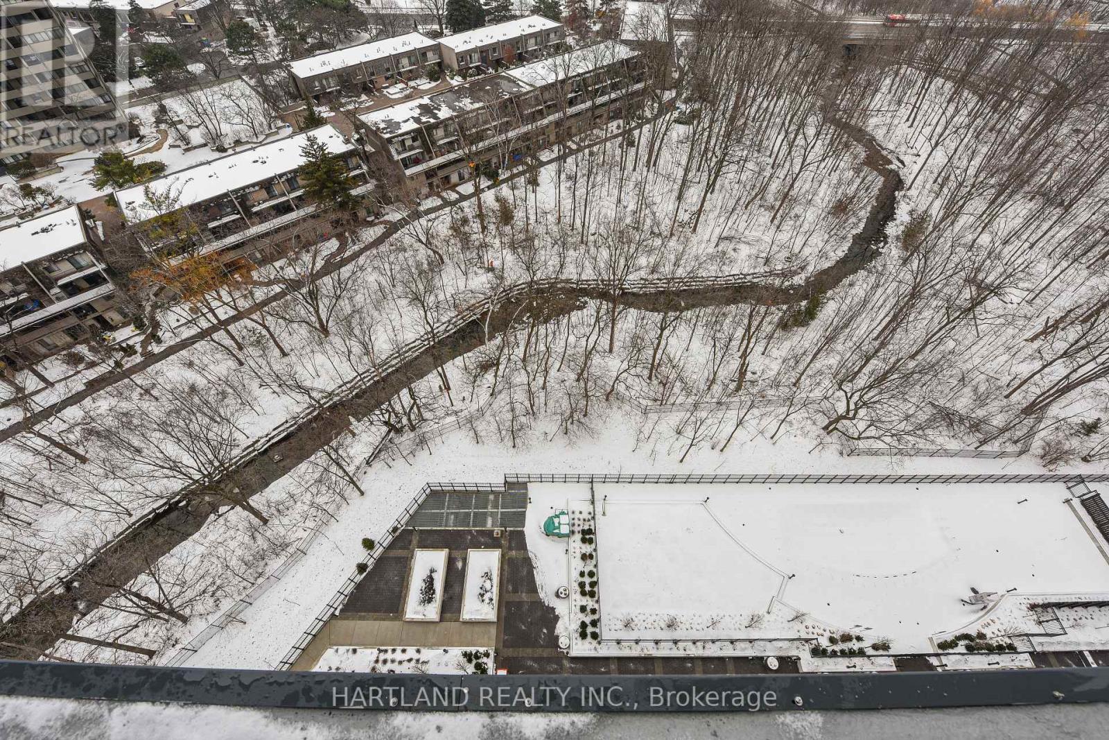 1401 - 204 Burnhamthorpe Road E, Mississauga, Ontario  L5A 0B3 - Photo 40 - W12681214