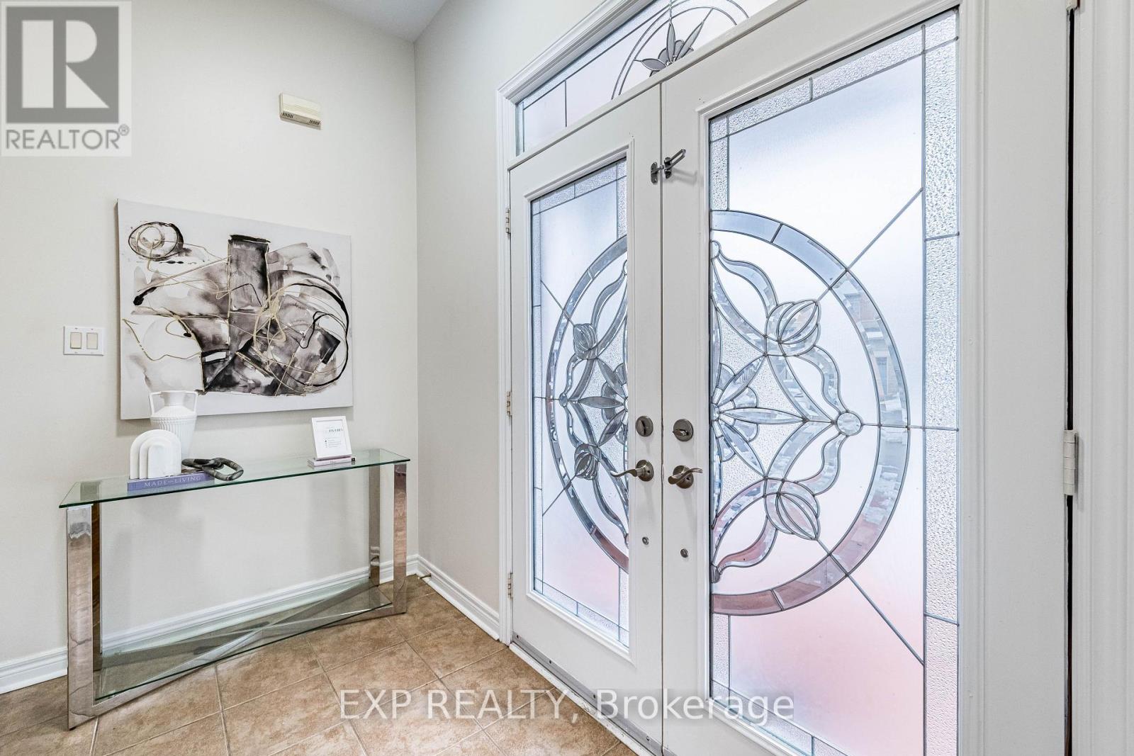 22 Snowdrift Trail, Brampton, Ontario  L6R 3K2 - Photo 3 - W12681230