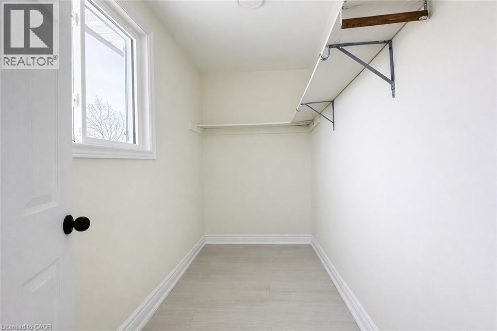 384 Westwood Drive Unit# Upper, Waterloo, Ontario  N2M 2L6 - Photo 13 - 40795796