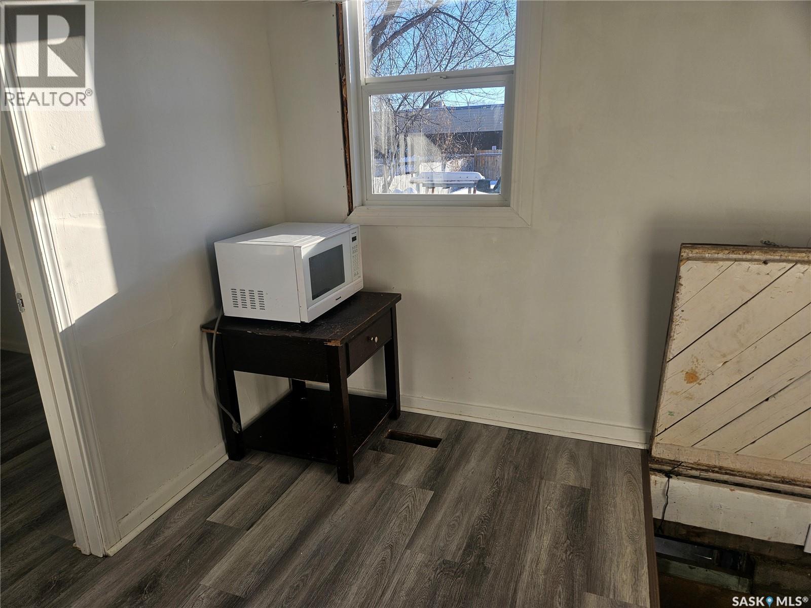 915 23rd Street W, Saskatoon, Saskatchewan  S7L 0S1 - Photo 13 - SK026519