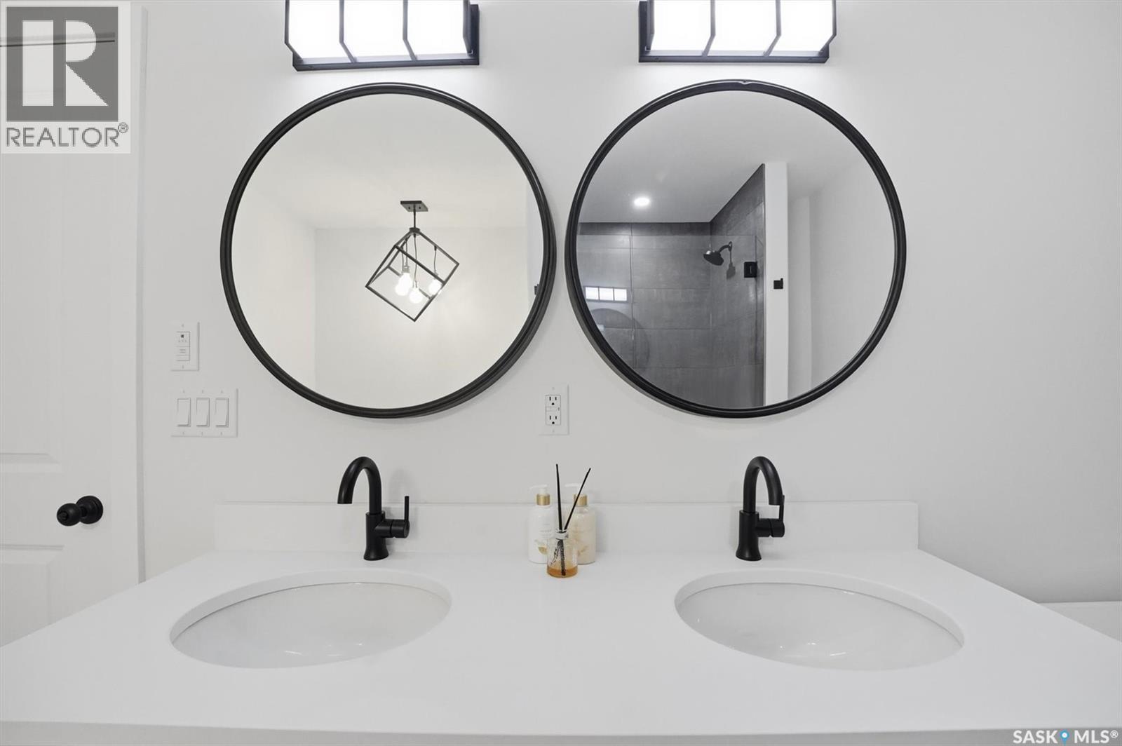 1336 Colony Street, Saskatoon, Saskatchewan  S7N 0S7 - Photo 29 - SK026511