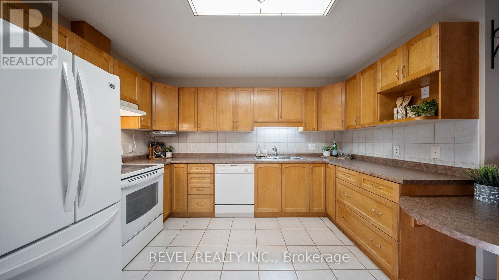 356 Grand River Avenue, Brantford, Ontario  N3T 4Y8 - Photo 12 - X12681078