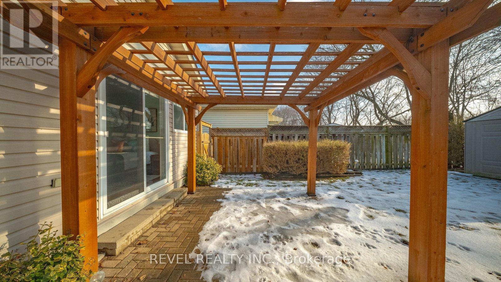 356 Grand River Avenue, Brantford, Ontario  N3T 4Y8 - Photo 27 - X12681078