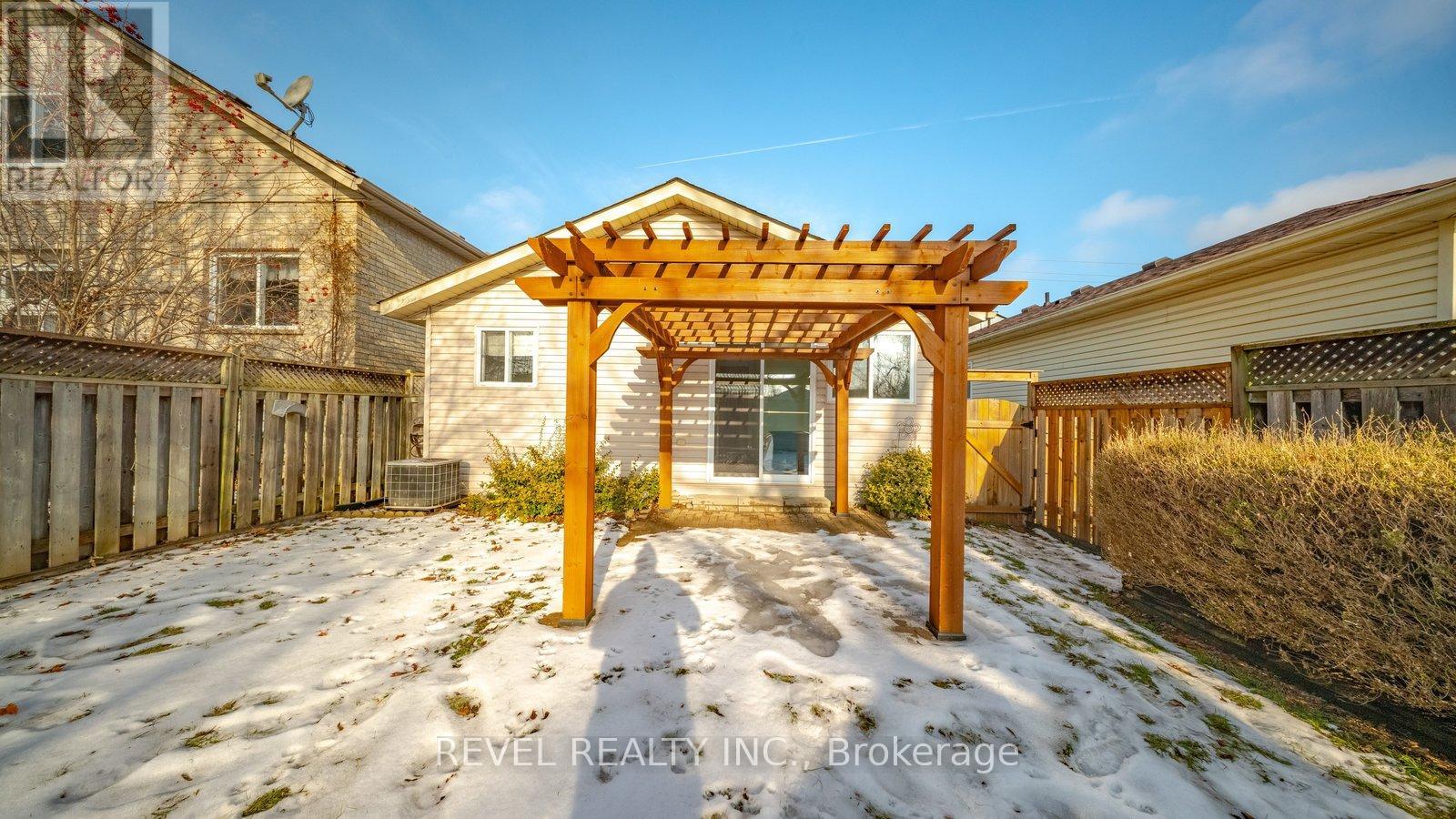 356 Grand River Avenue, Brantford, Ontario  N3T 4Y8 - Photo 28 - X12681078