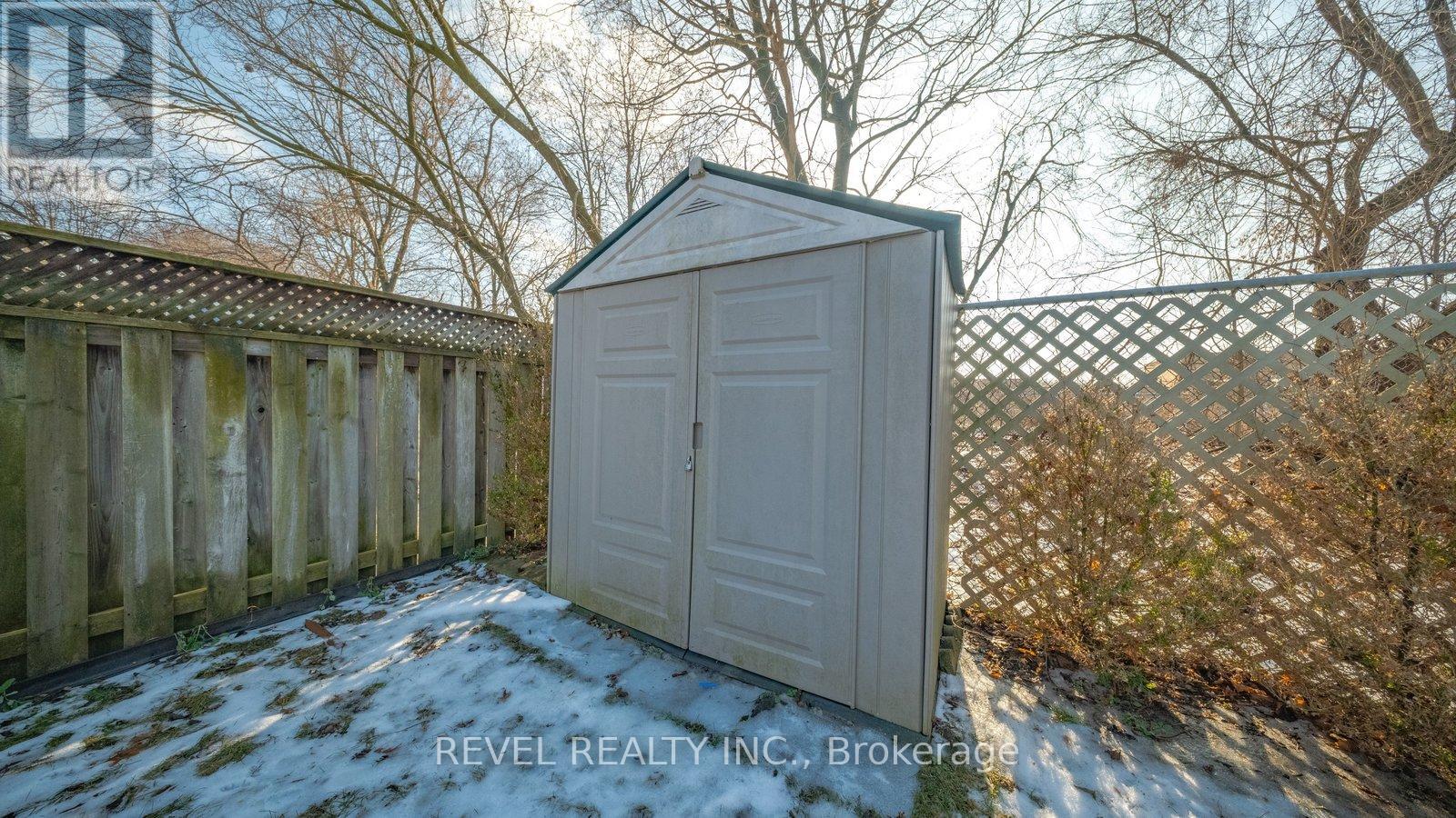 356 Grand River Avenue, Brantford, Ontario  N3T 4Y8 - Photo 35 - X12681078