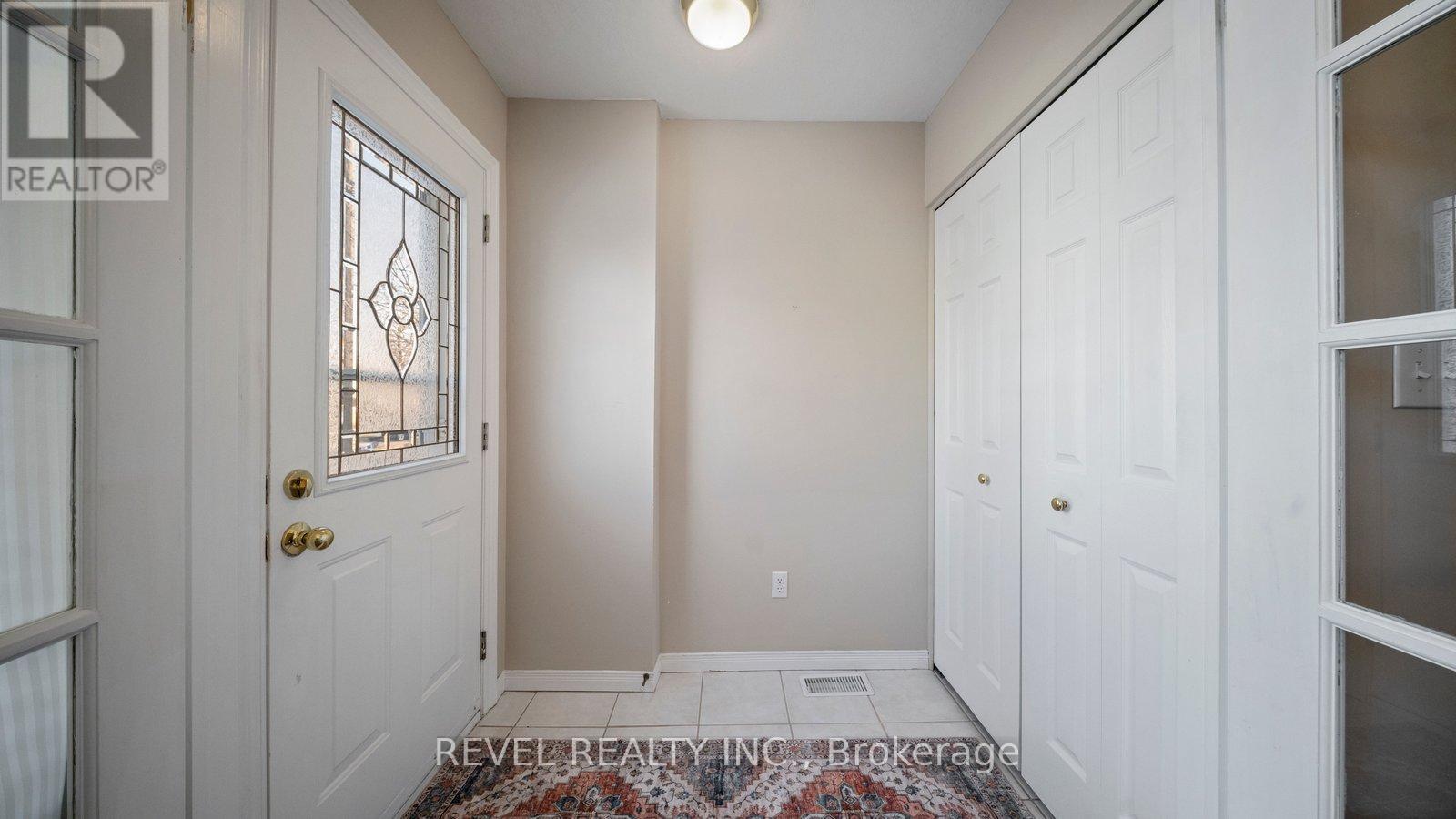 356 Grand River Avenue, Brantford, Ontario  N3T 4Y8 - Photo 5 - X12681078