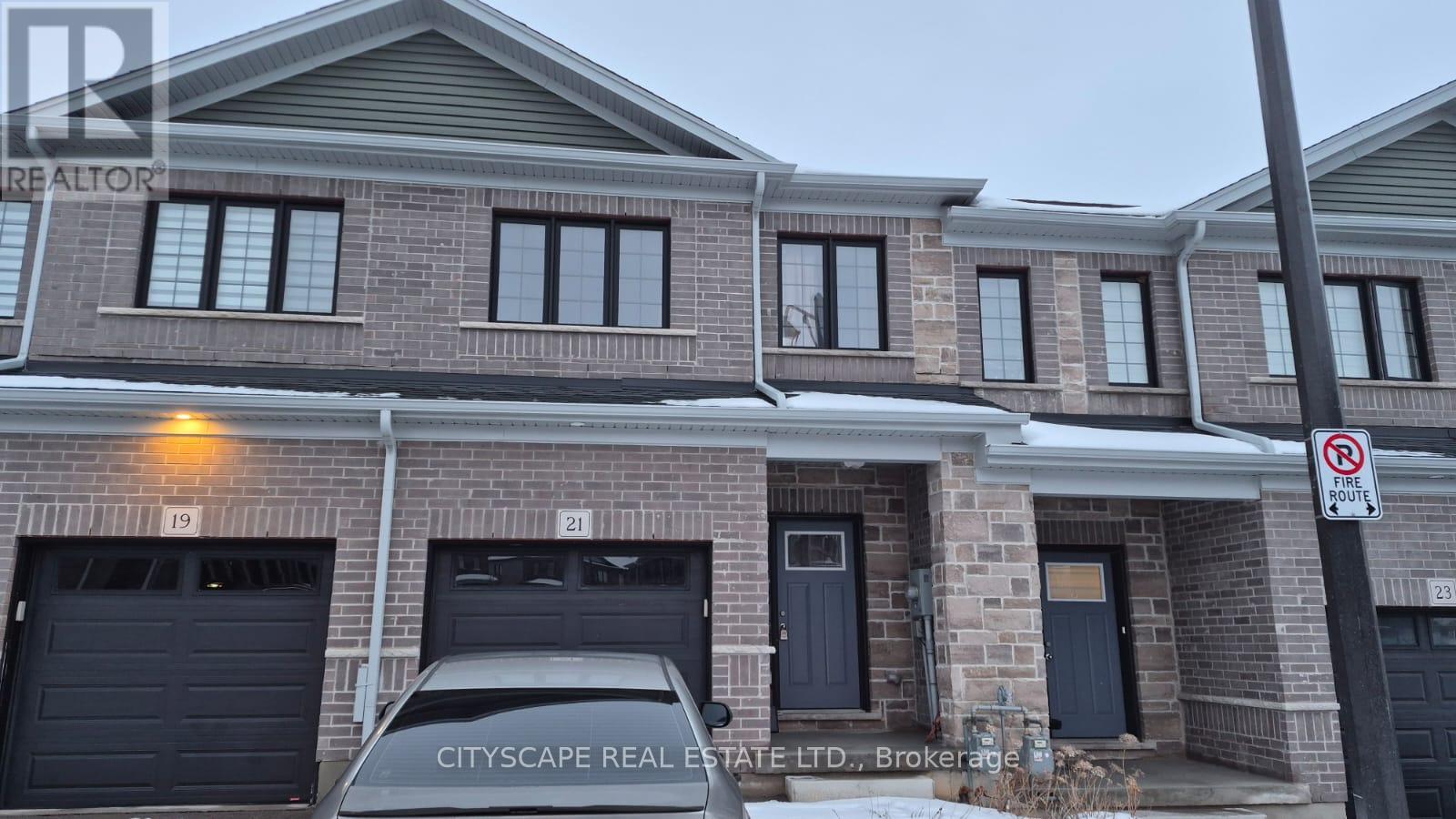 21 Woodedge Circle, Kitchener, Ontario  N2R 0P8 - Photo 1 - X12681114