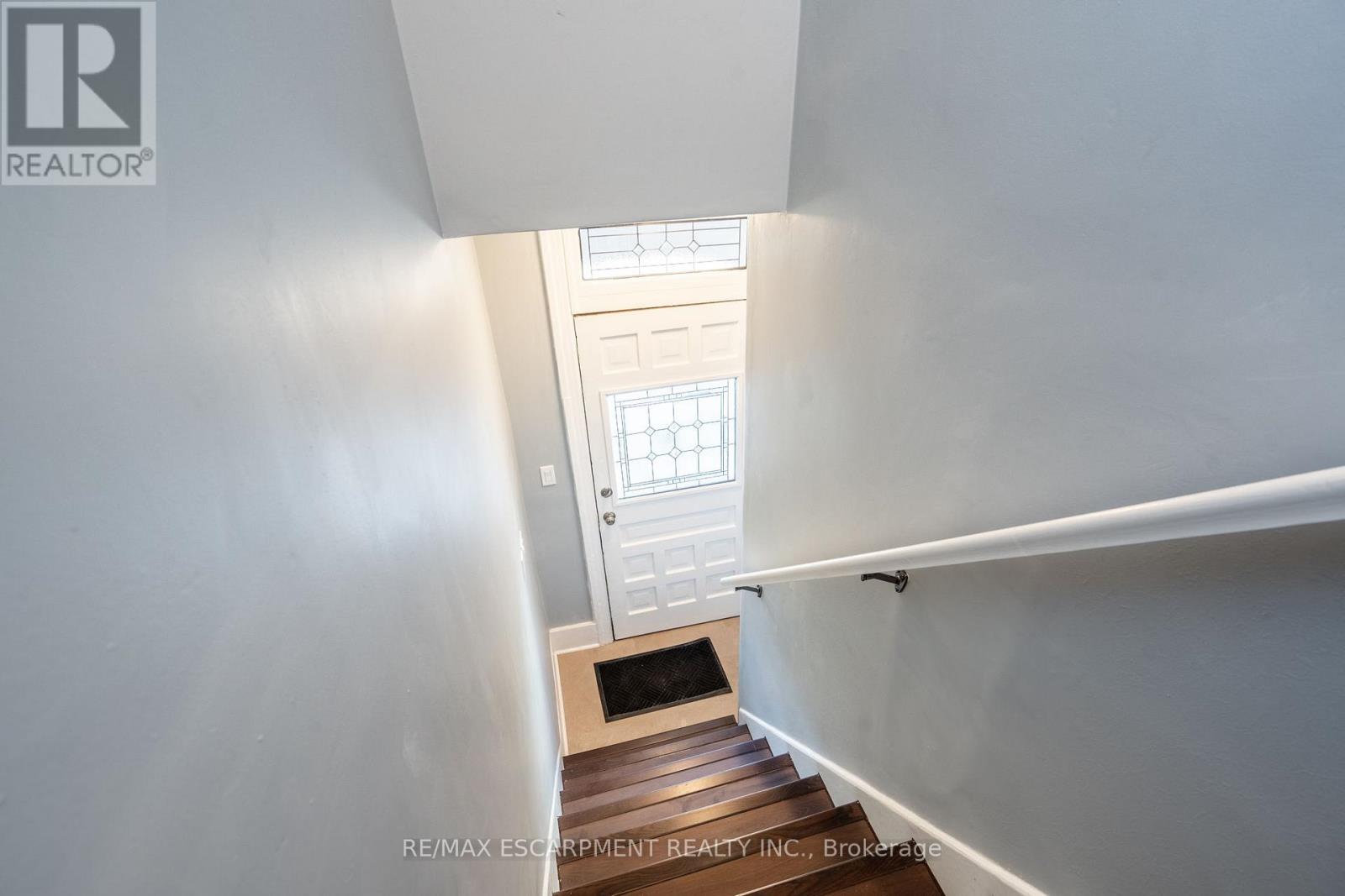 68-70 Robert Street N, Hamilton, Ontario  L8L 2P3 - Photo 6 - X12681144