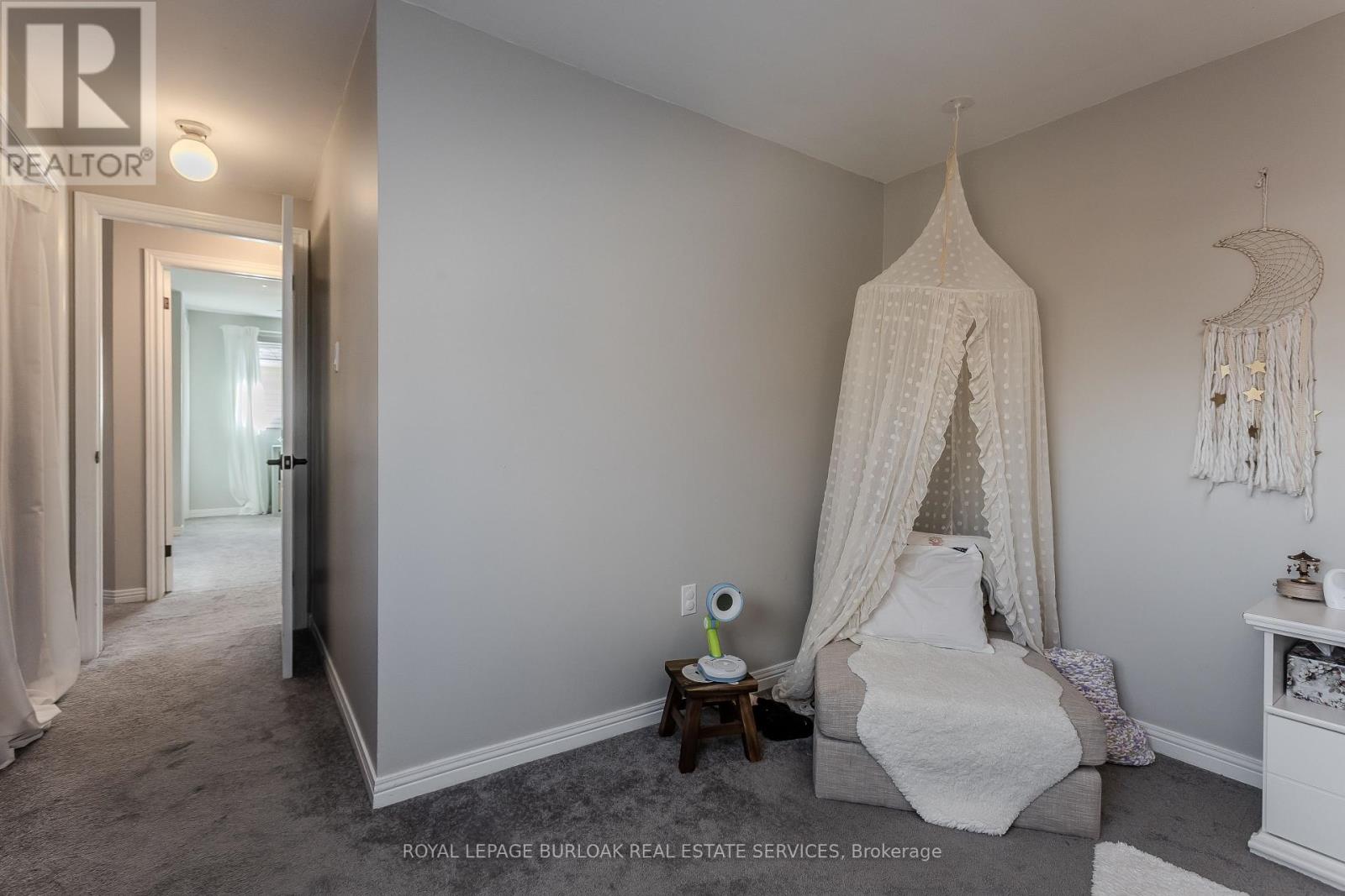 347 Delancey Boulevard, Hamilton, Ontario  L9B 2B4 - Photo 22 - X12681188