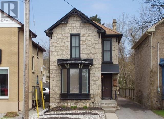 111 AINSLIE STREET N, Cambridge, Ontario