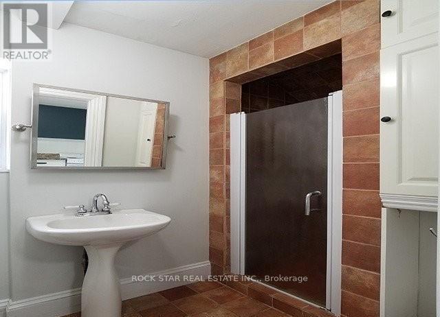 111 Ainslie Street N, Cambridge, Ontario  N1R 3P2 - Photo 18 - X12681224