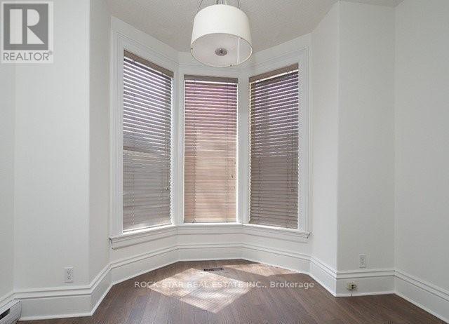 111 Ainslie Street N, Cambridge, Ontario  N1R 3P2 - Photo 5 - X12681224