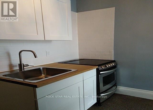 111 Ainslie Street N, Cambridge, Ontario  N1R 3P2 - Photo 14 - X12681226