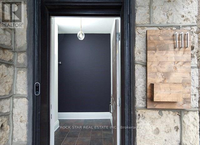 111 Ainslie Street N, Cambridge, Ontario  N1R 3P2 - Photo 2 - X12681226