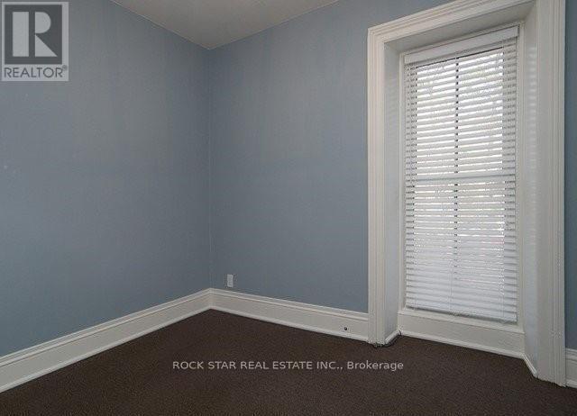 111 Ainslie Street N, Cambridge, Ontario  N1R 3P2 - Photo 7 - X12681226