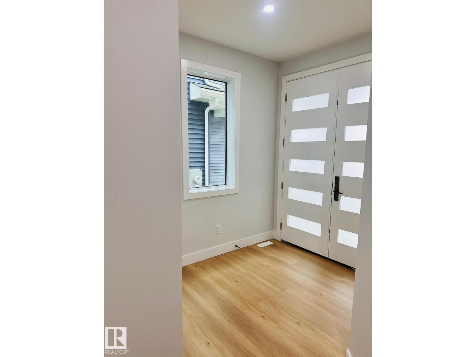 8912 Mayday Wy Sw, Edmonton, Alberta  T6X 3E6 - Photo 2 - E4469553