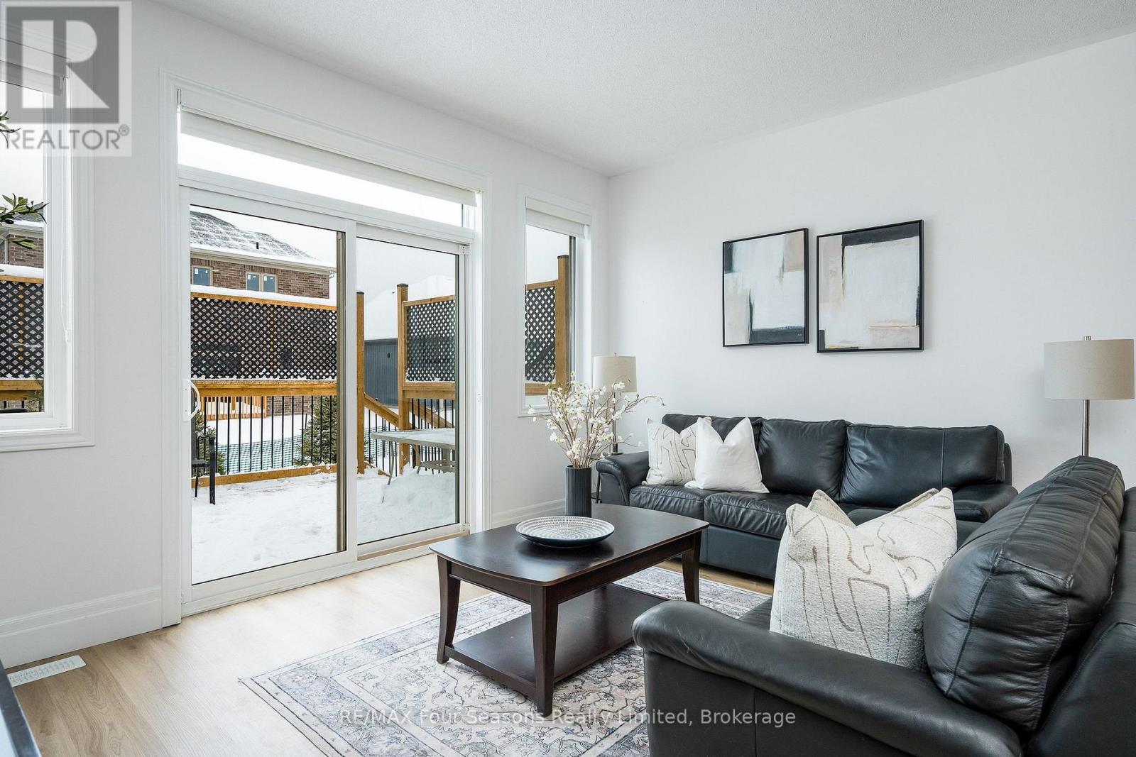 248 Duncan Street, Clearview (Stayner), Ontario  L0M 1S0 - Photo 10 - S12681266