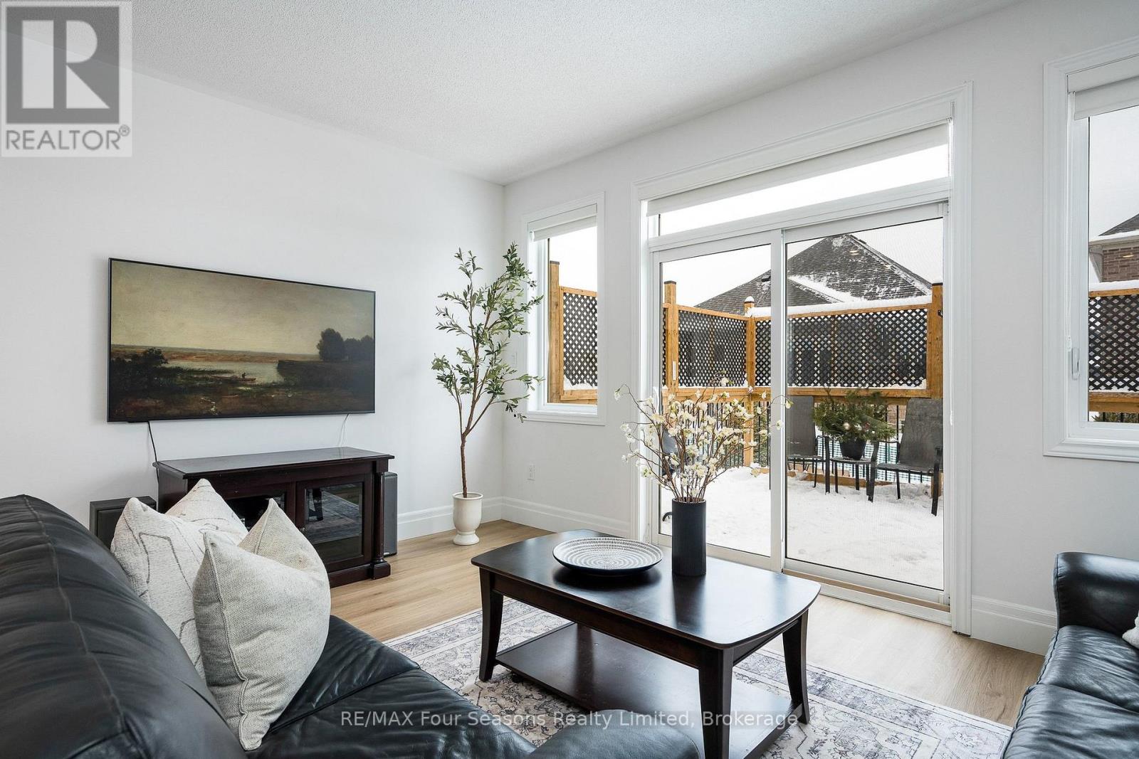 248 Duncan Street, Clearview (Stayner), Ontario  L0M 1S0 - Photo 11 - S12681266