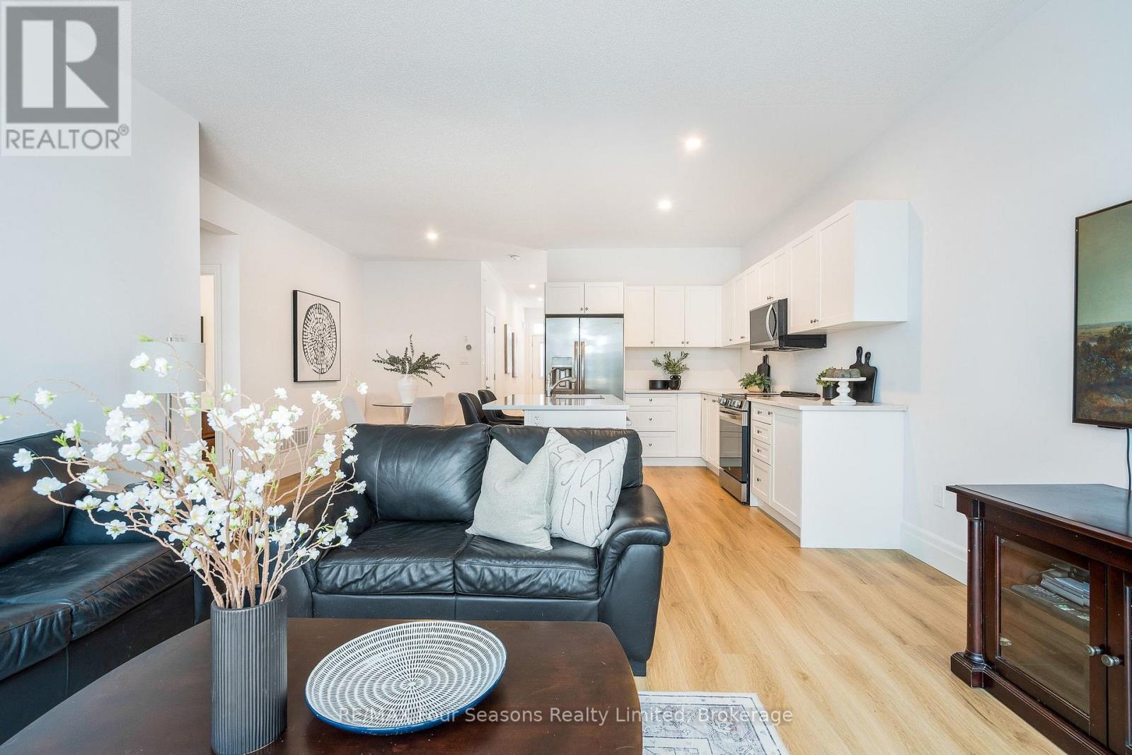 248 Duncan Street, Clearview (Stayner), Ontario  L0M 1S0 - Photo 12 - S12681266