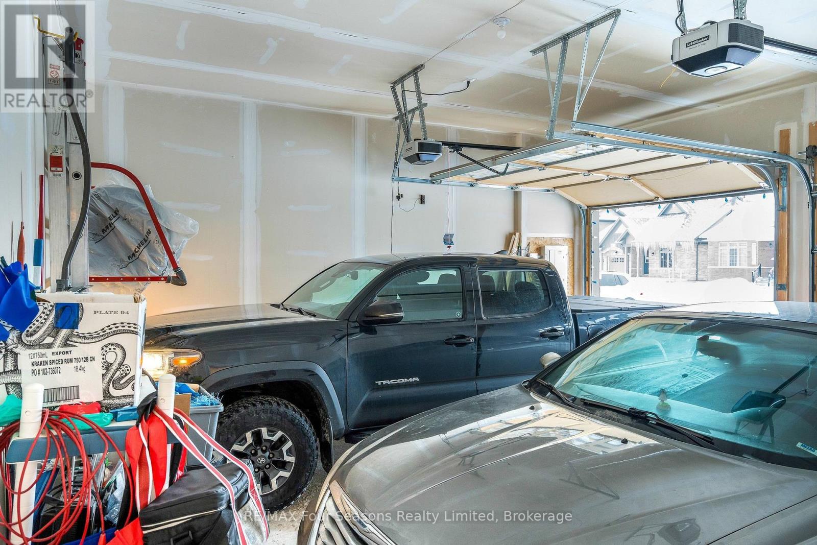 248 Duncan Street, Clearview (Stayner), Ontario  L0M 1S0 - Photo 37 - S12681266