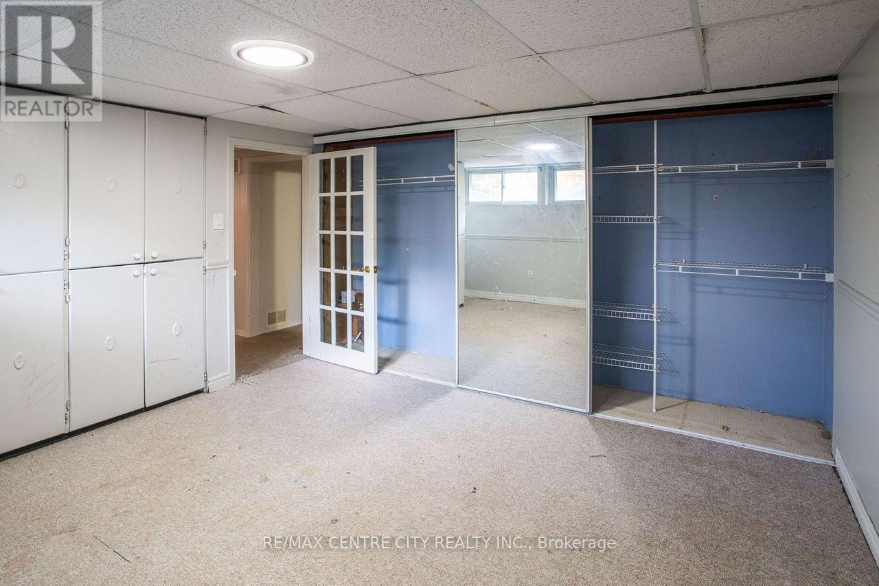 470 Three Valleys Crescent, London South, Ontario  N5Z 3E7 - Photo 38 - X12679356