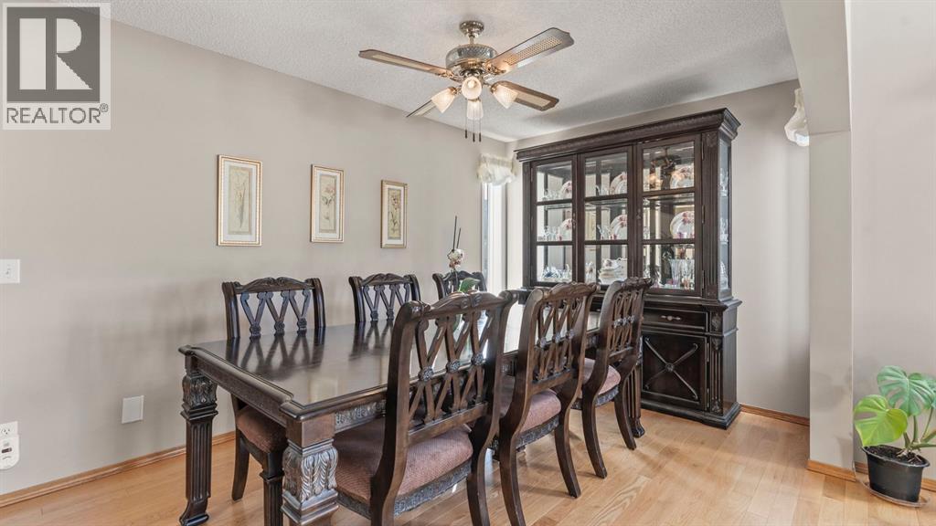 227 Rocky Ridge Close Nw, Calgary, Alberta  T3G 4X2 - Photo 7 - A2278094