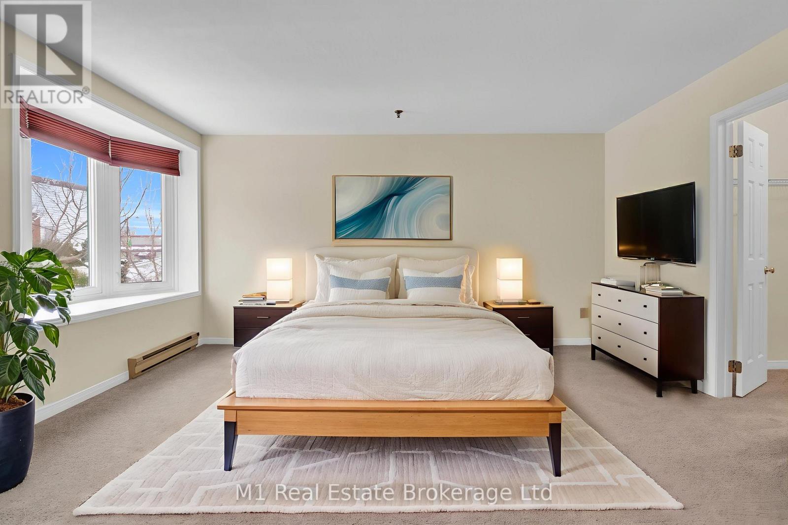 206 - 1009 Queenston Road, Cambridge, Ontario  N3H 3P3 - Photo 4 - X12681360