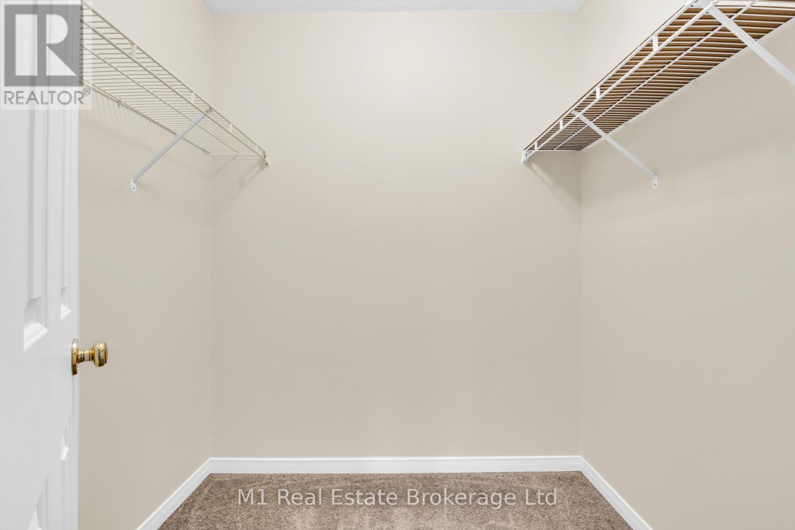 206 - 1009 Queenston Road, Cambridge, Ontario  N3H 3P3 - Photo 6 - X12681360