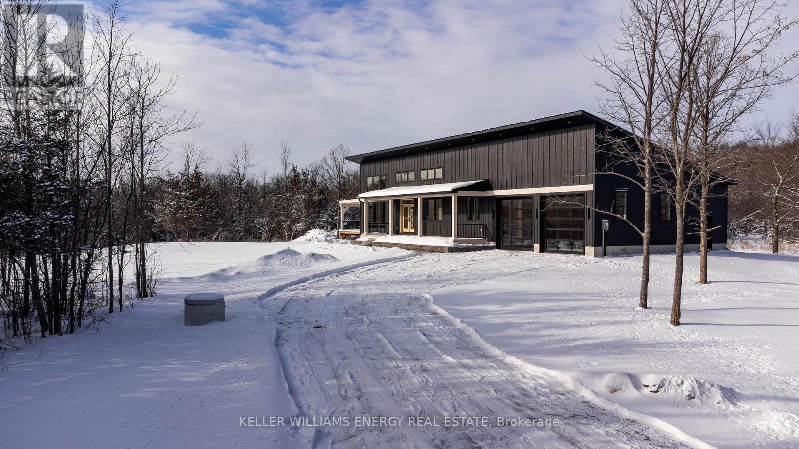 1032 Burr Road, Prince Edward County, Ontario  K0K 1A0 - Photo 1 - X12681312