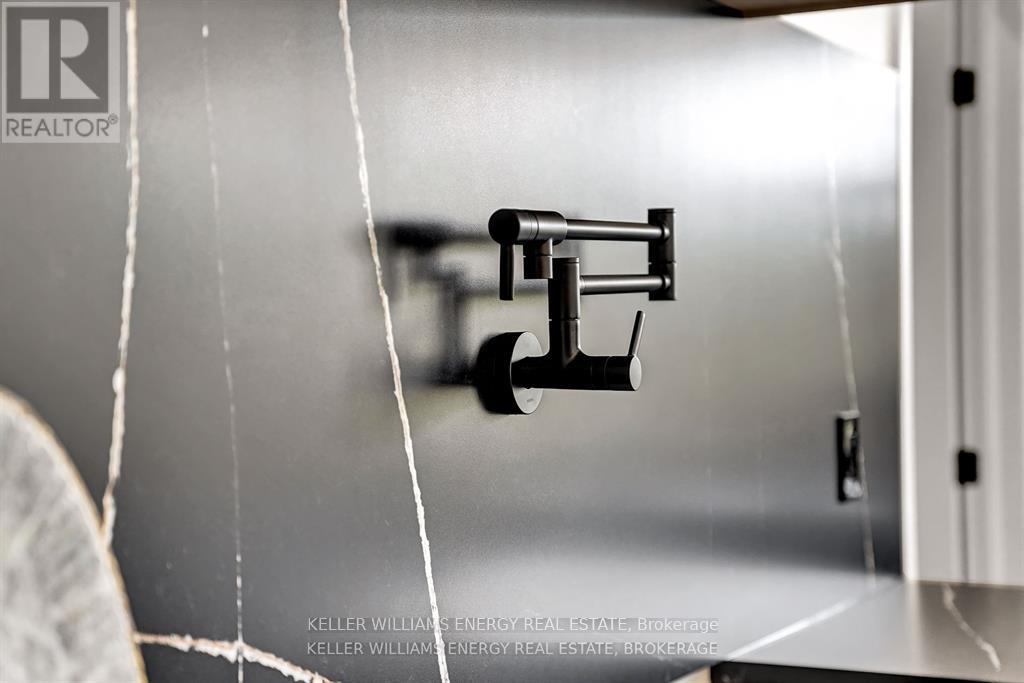 1032 Burr Road, Prince Edward County, Ontario  K0K 1A0 - Photo 25 - X12681312