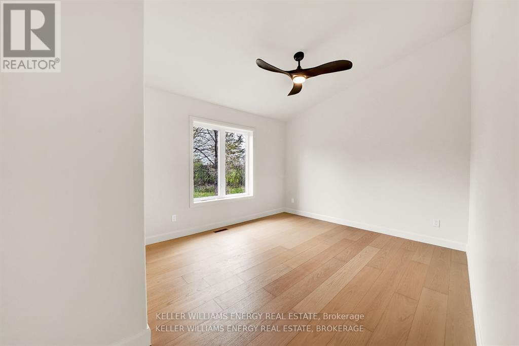 1032 Burr Road, Prince Edward County, Ontario  K0K 1A0 - Photo 31 - X12681312